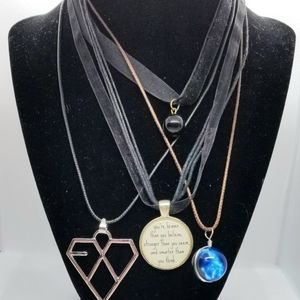 4 PC Necklace/Choker Set